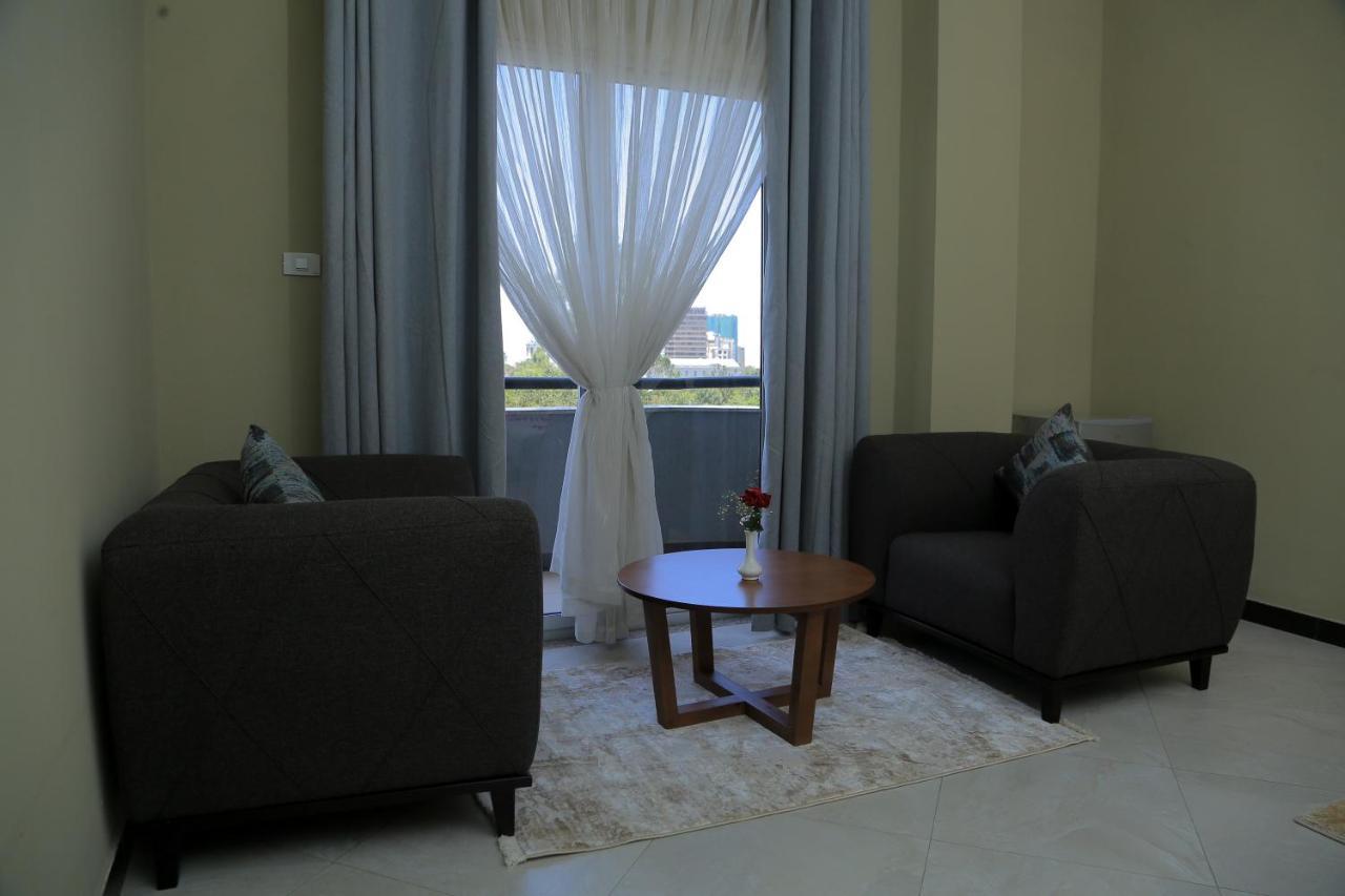 Daisy Hotel Addis Abeba Esterno foto