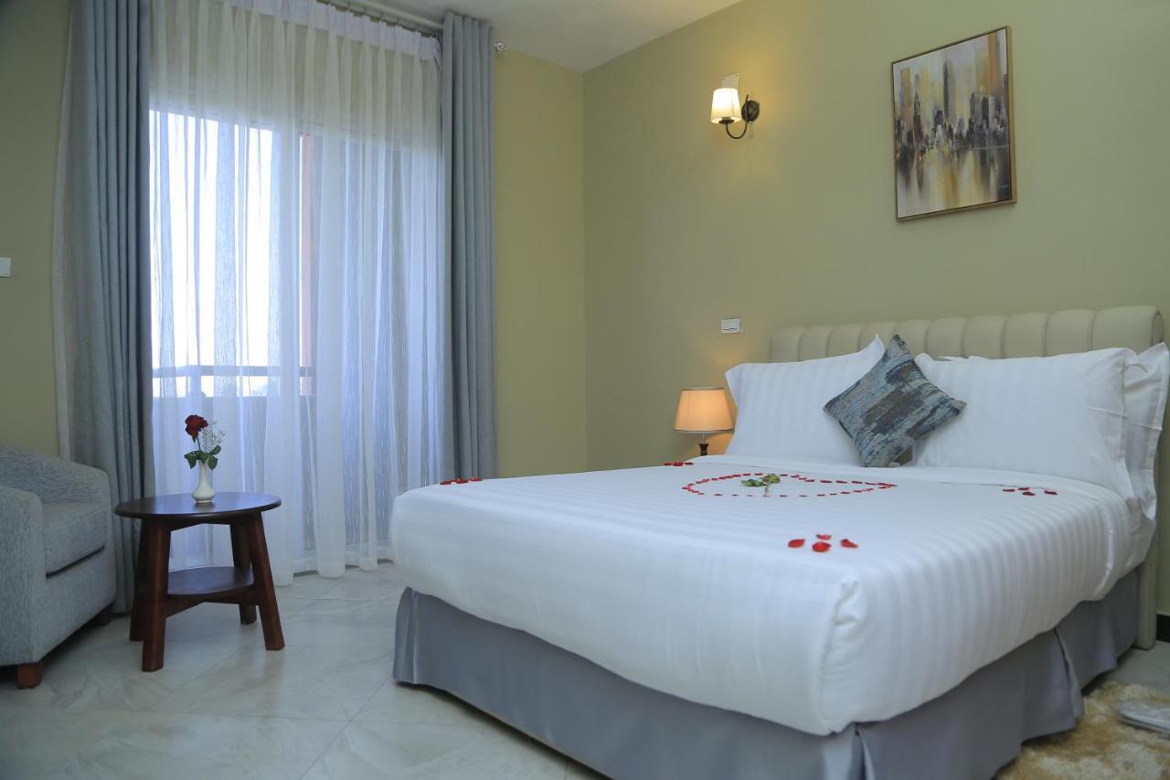 Daisy Hotel Addis Abeba Esterno foto