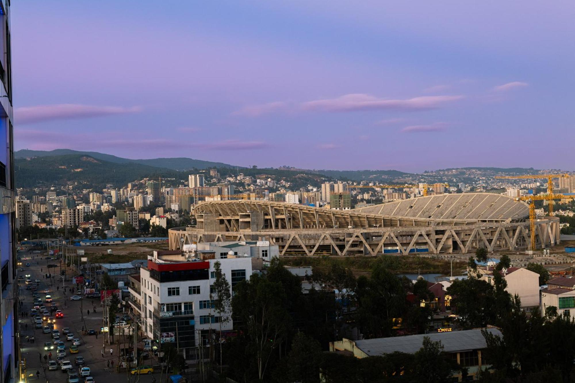 Daisy Hotel Addis Abeba Esterno foto